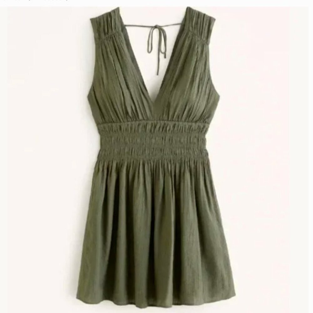 Abercrombie & Fitch Women's Smocked Plunge Crinkle Mini Dress - XXSP
